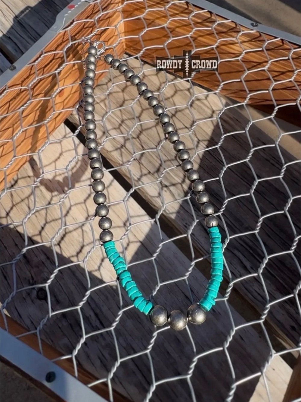 Rowdy Crowd badlands necklace